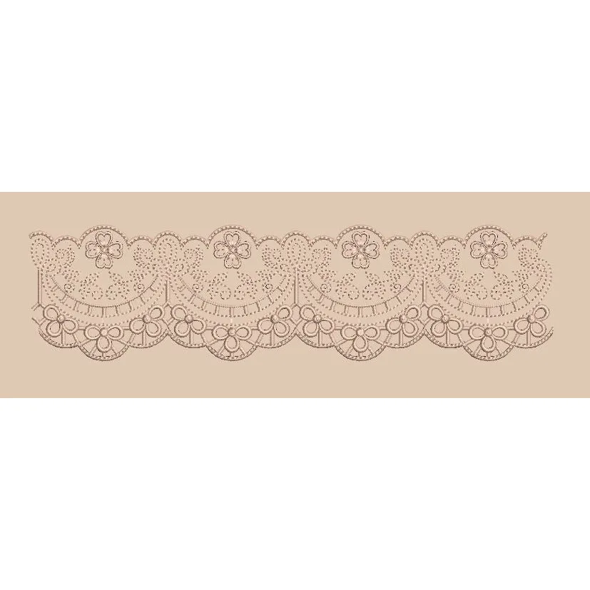 Four Leaf Clover Scallop Trim Embroidery Design